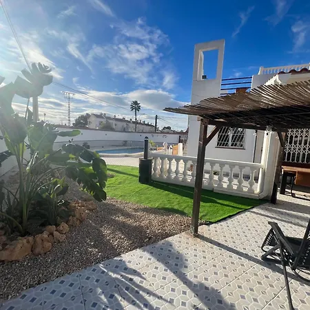 Casa Mi Mar Торевьиа